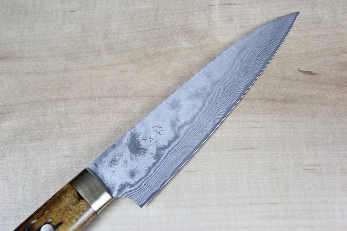 https://www.shopjapanesechefsknife.shop/wp-content/uploads/1692/86/shop-takeshi-saji-vg-10-custom-damascus-wild-series-gyuto-135mm-and-150mm-stag-bone-handle-takeshi-saji-on-the-official-leagues-and-brands_1.jpg